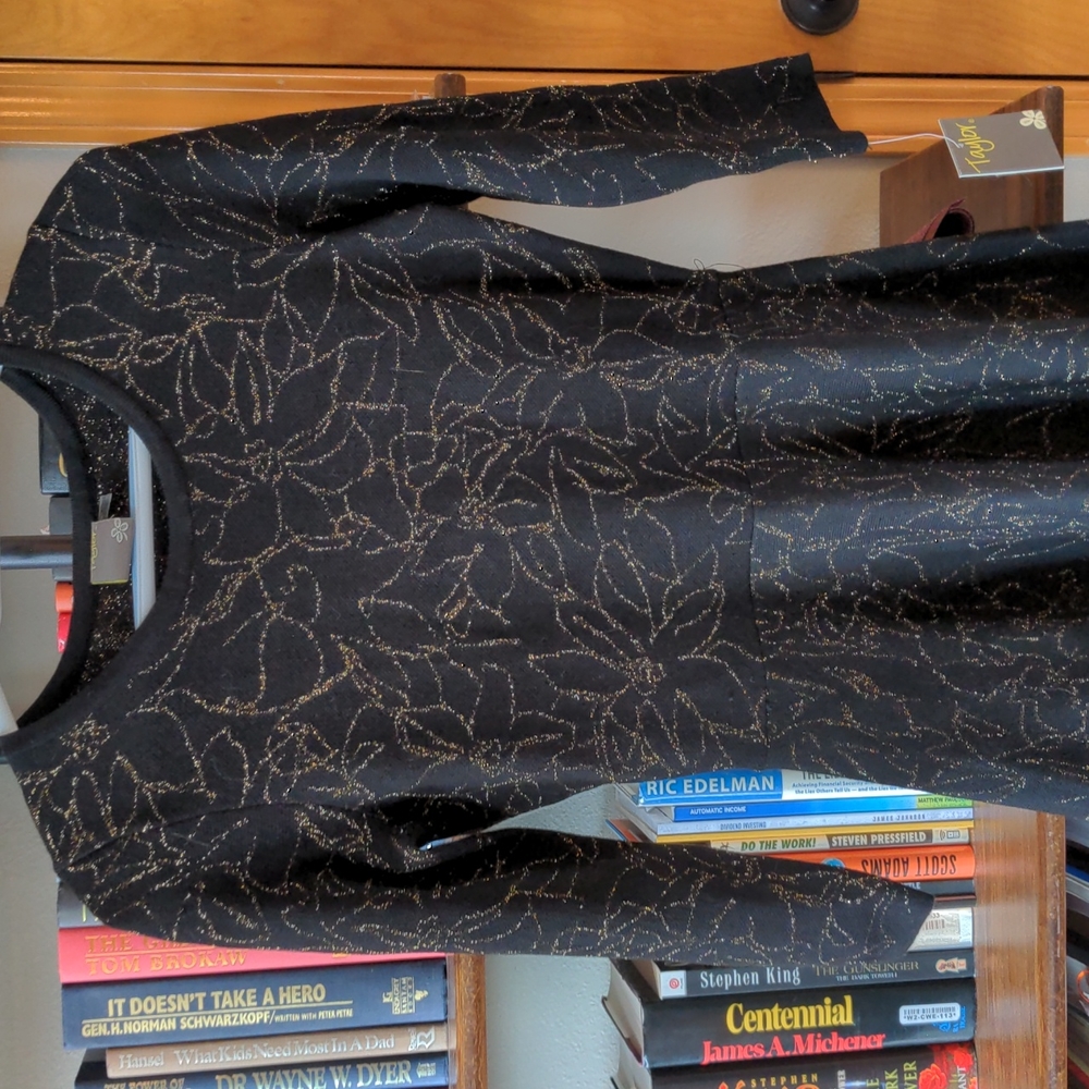 NWT Taylor sweater dress, black w gold, S